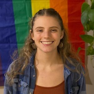 Meet your Posher, Helen